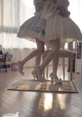 韩国成人女教师视频字幕_BD英语高清完整版