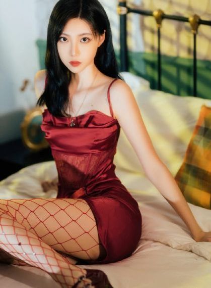 欧美日韩午夜群交多人轮换_BD英语完整版观看