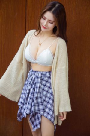 欧美两男操一女_BD英语高清完整版