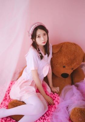 欧美最新极品女秘书_免VIP免费在线观看