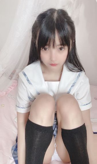 日韩偷窥情人电影在线观看_BD韩语动漫免费观看