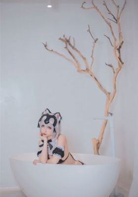 欧美睫毛嫁接图片_1080P完整视频观看